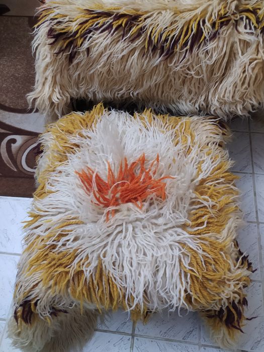 Покривало за холова гарнитура и агнешки кожи