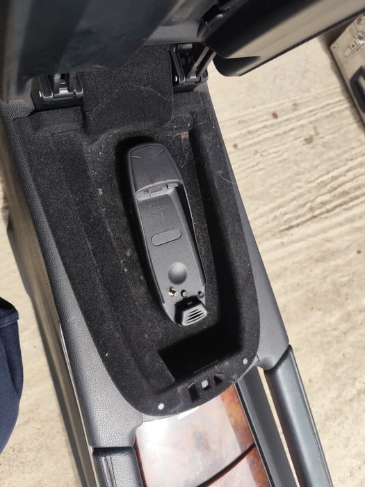 Кори и барчето с пепелника за w164