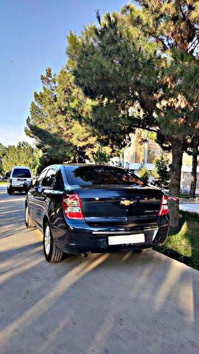 Срочно продается Chevrolet Cobalt, 2023-24, цвет Jet Blue, 4-поз, А-Т