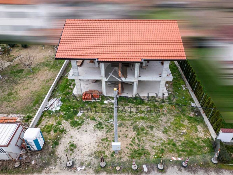 оф.24028 Двуетажна къща с. Труд