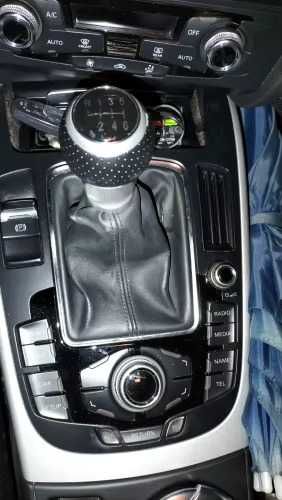 Nuca Schimbator Piele Perforata Sline Audi A4, A6, A5, Q5, Ibiza, Leon