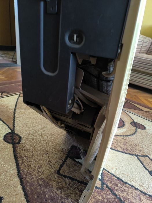 Ъглов климатик Осака