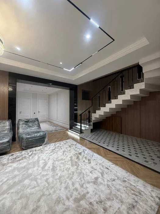 Сдаётся Евродом 3,5-соток на Никитина