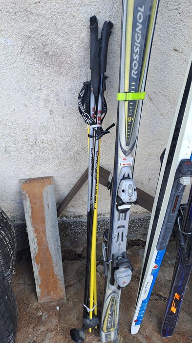 Комплект 3 броя ски,със 2  комплекта щеки