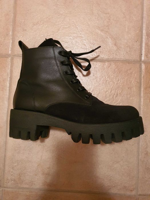 Боти от естествена кожа и естествен велур Bianki