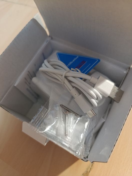 Cameră supraveghere wireless