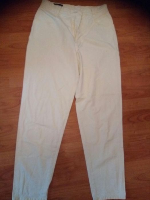 Pantaloni barbati