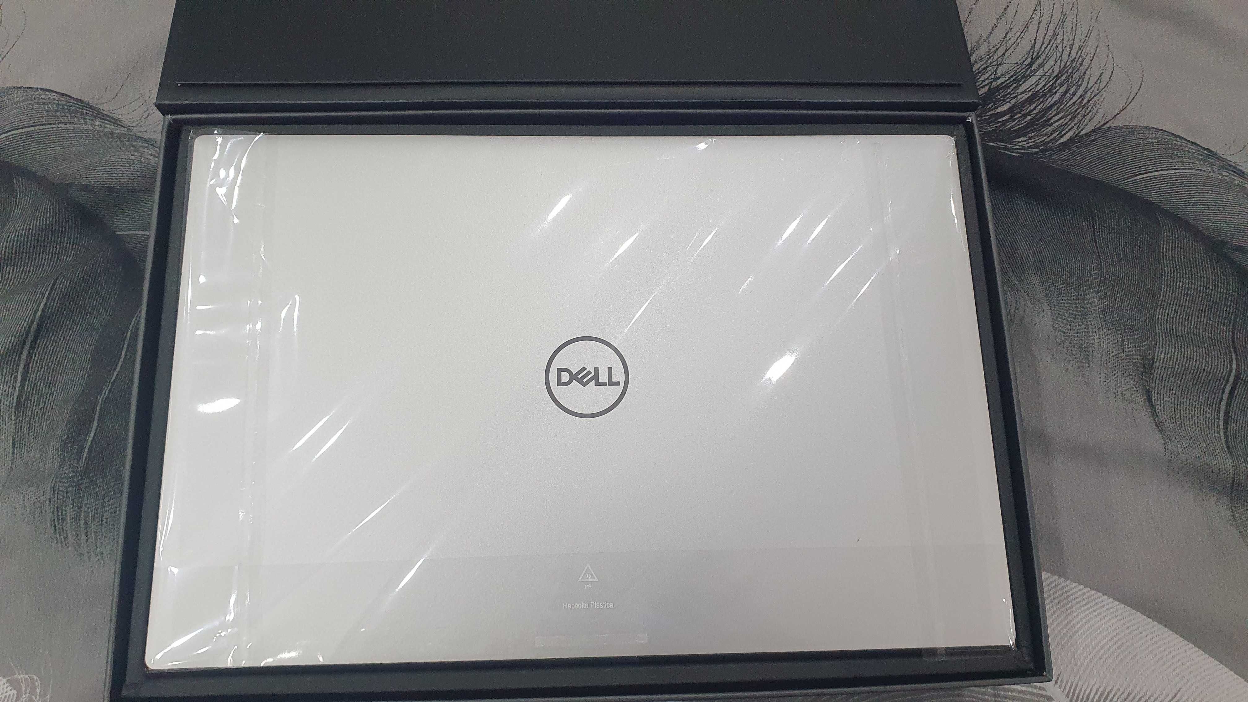 Dell XPS 15 9530, 15.6" OLED 3.5K Touch, i7-13700H, 16GB, 1TB SSD 4060