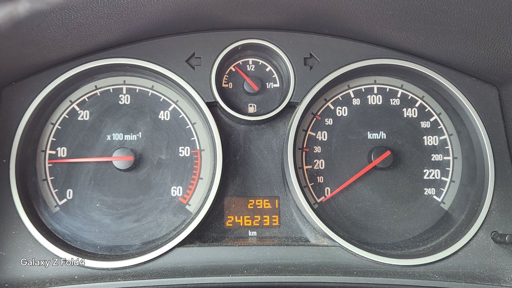 Opel Astra h 1.7cdti