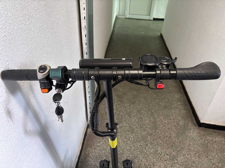 Нова Тротинетка до 150 кг.