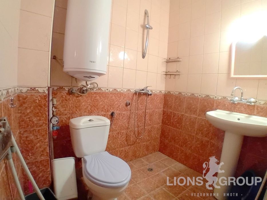 Продава се Едностаен апартамент в Варна, Спортна зала - 40 кв.м за 2250 €/кв.м - Снимка #3