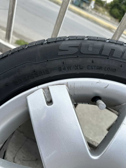 Алуминиеви джанти 16'' с гуми 205/55 R16 DOT 2019