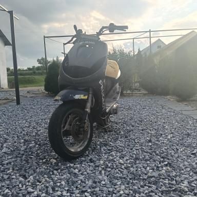 Vând/schimb scuter Peugeot vivacity50