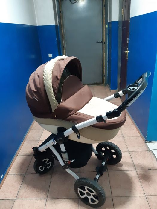 Зимняя коляска Adamex Barletta