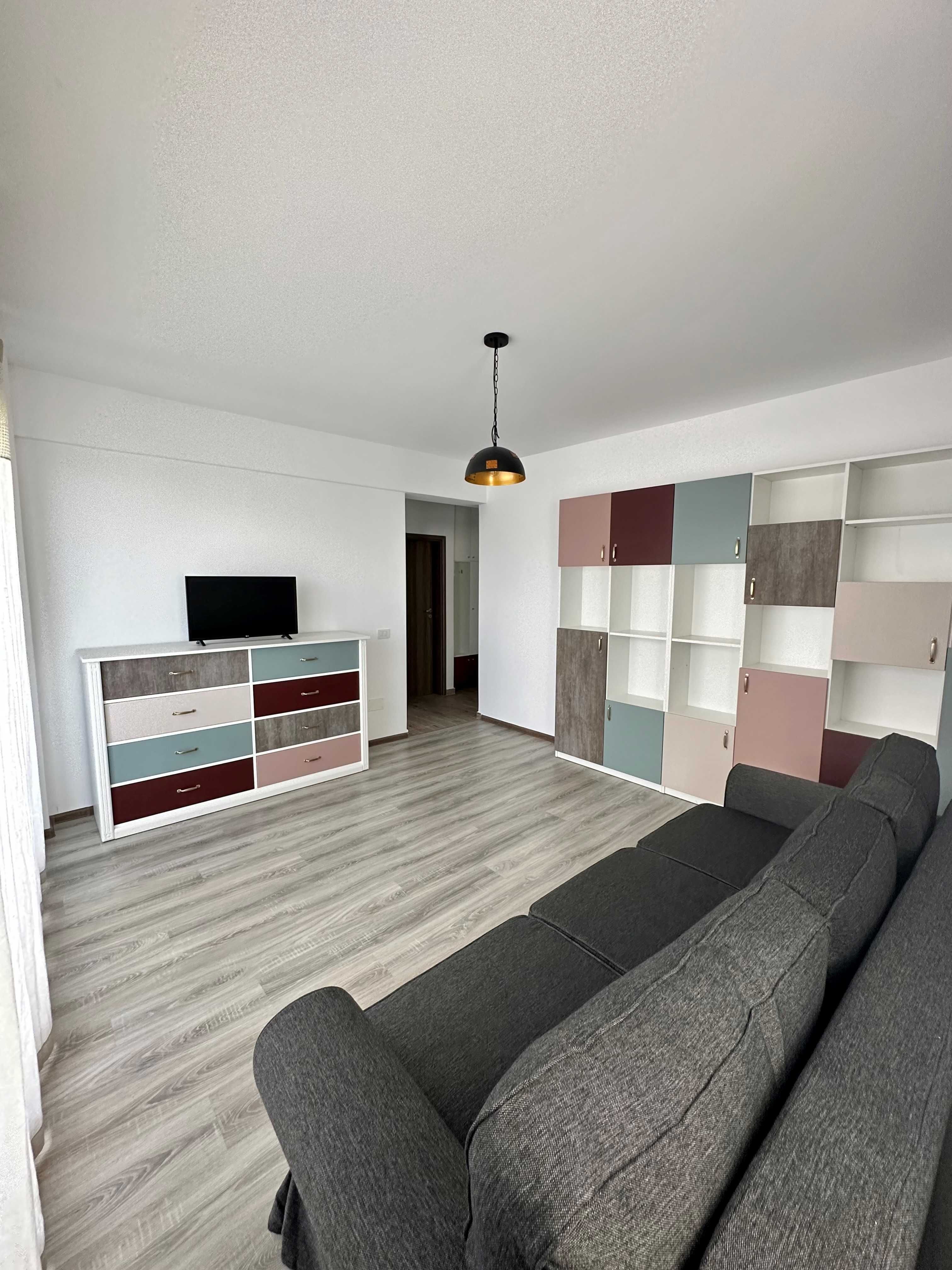Apartament de inchiriat 2 camere, zona Militari - proprietar