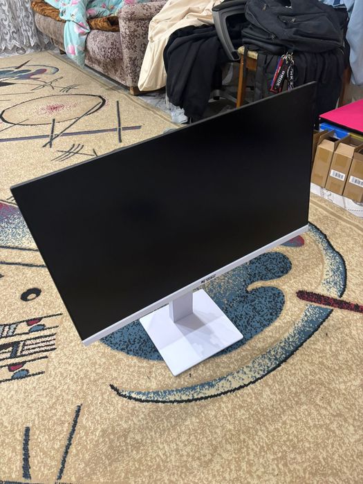 Продам монитор 240 гц