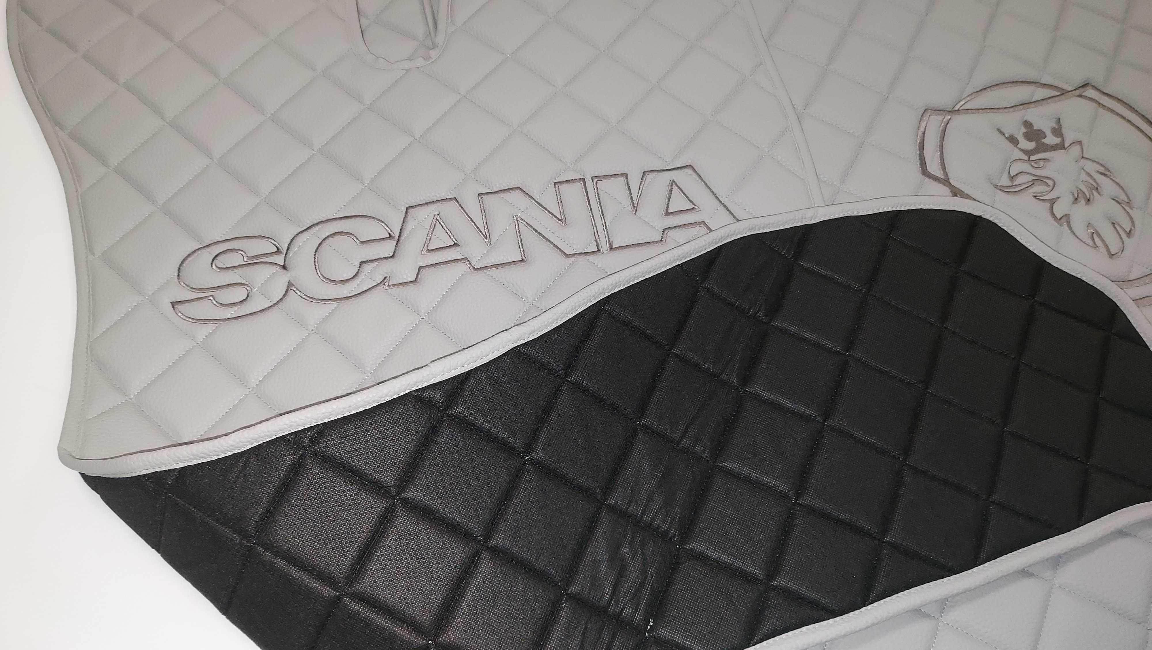 Кожени стелки сиви за SCANIA R 2010-2016 година с три бродирани лога