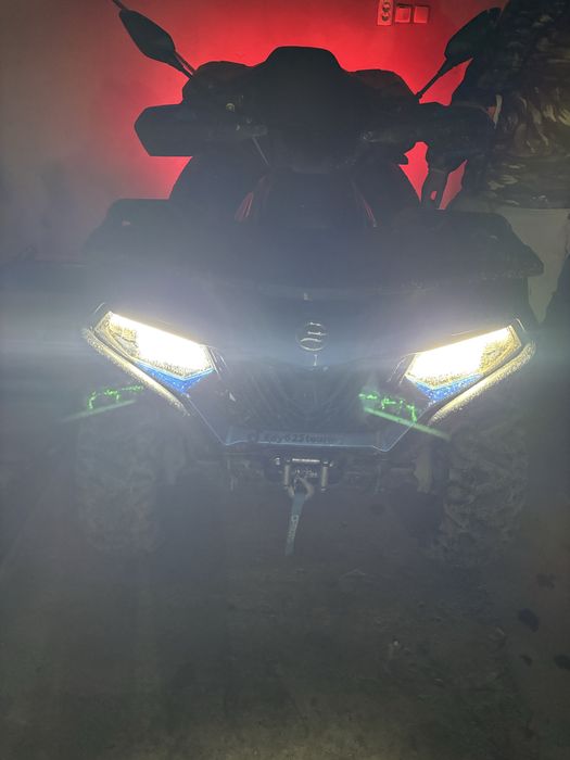 Vând atv CFMOTO