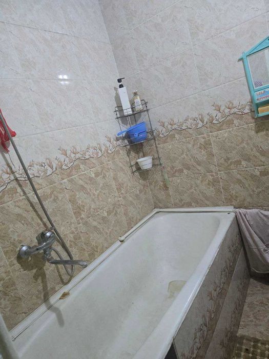 Чилонзор тумани 2 хонали (3 хона қилинган) квартира. Без маклер.