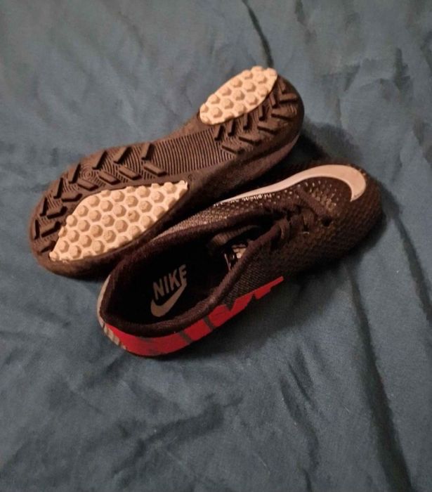 Ghete fotbal sintetic copiii Nike