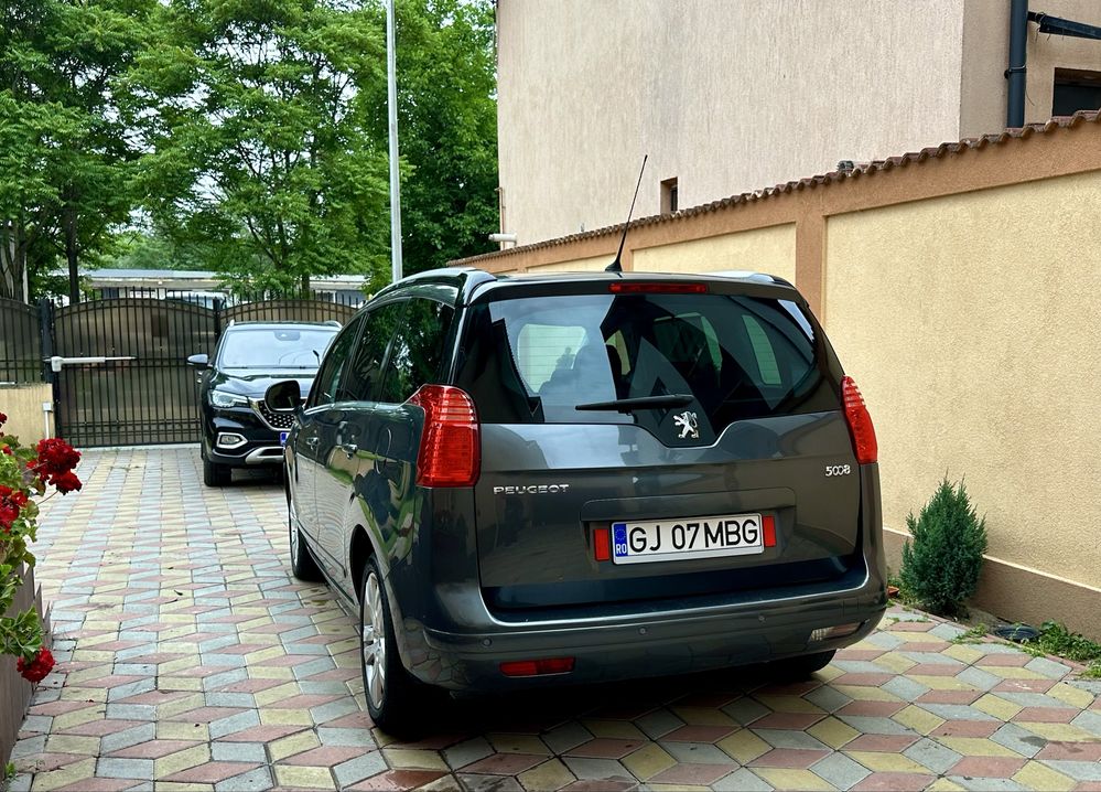 Peugeot 5008 1.6 hdi 115cp/Automat/