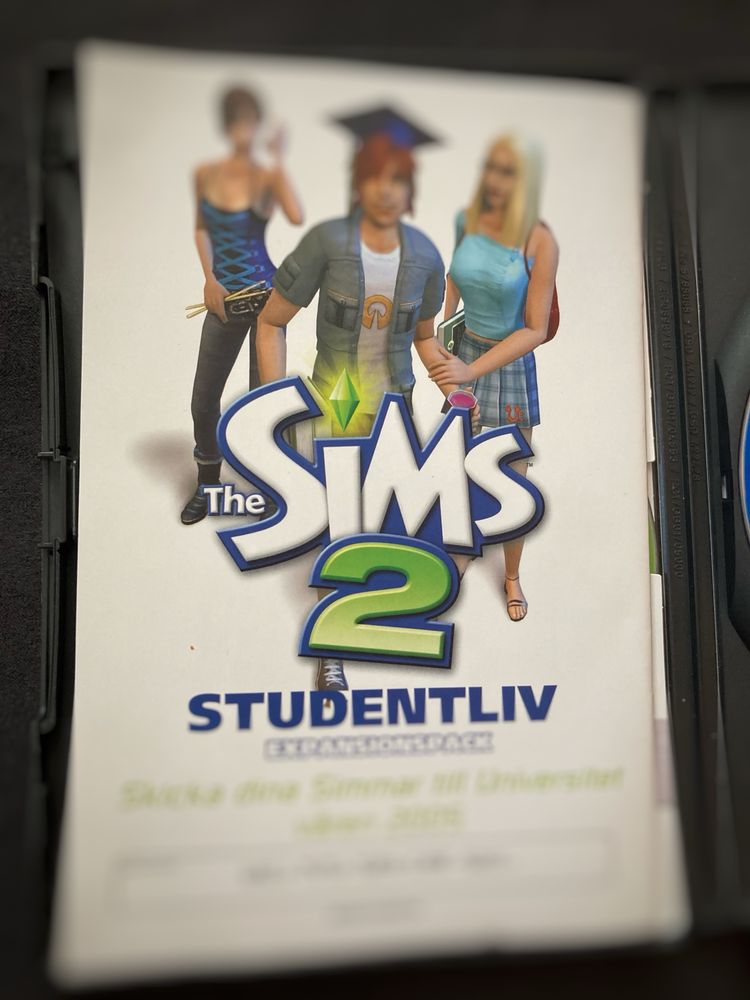 The Sims 2 Колекционерско издание с подарък DVD Диск с видеоклипове