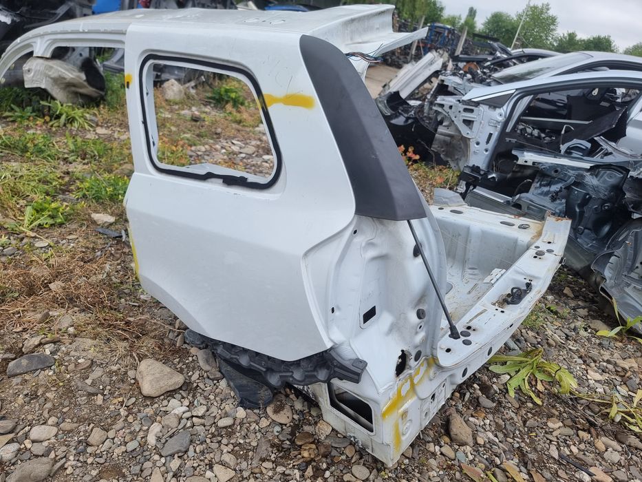 aripa stanga spate dacia logan mcv - motorina 2015