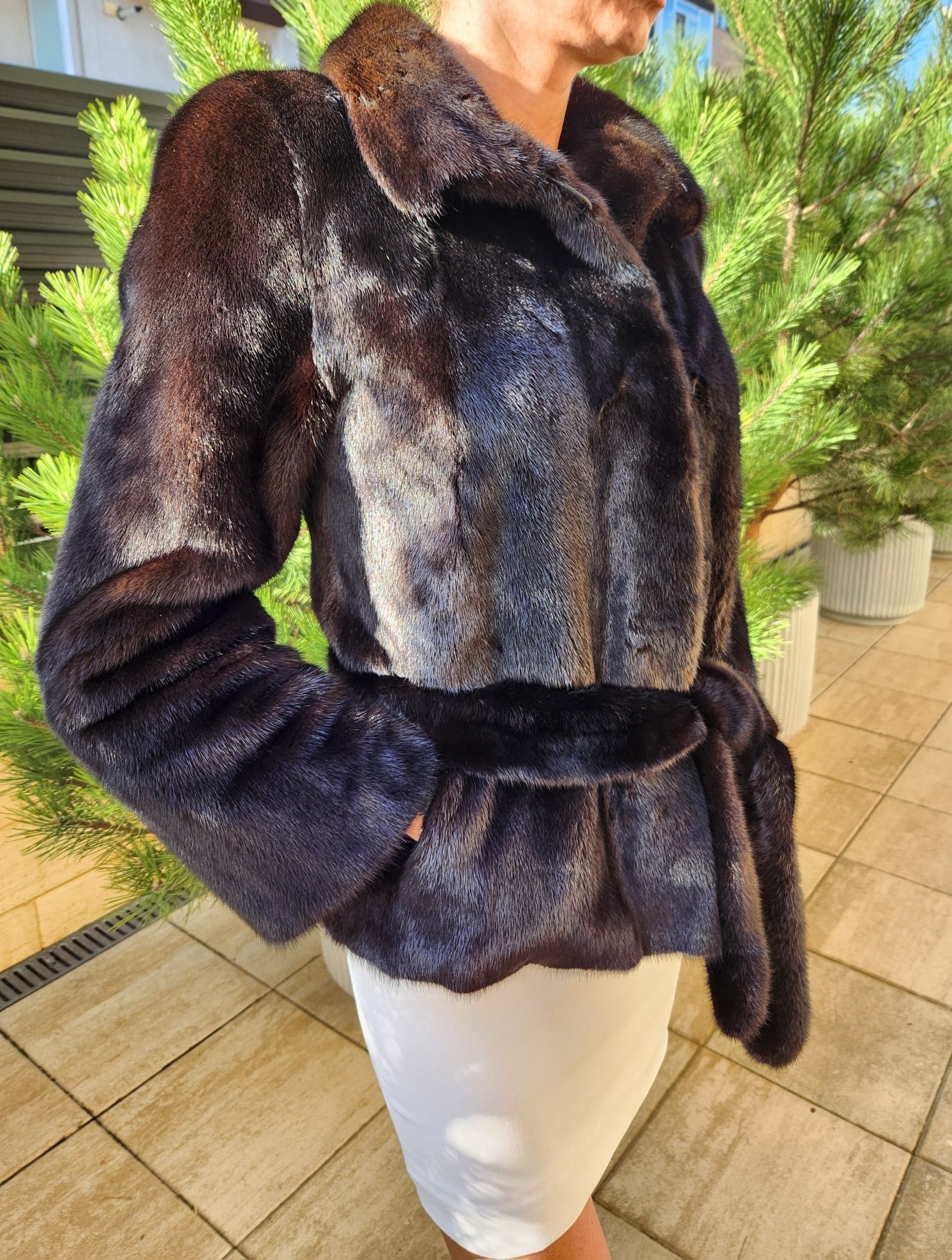 Blana Vizon/Nurca Saga Furs calitate TOP in stare excelenta / Mink Fur