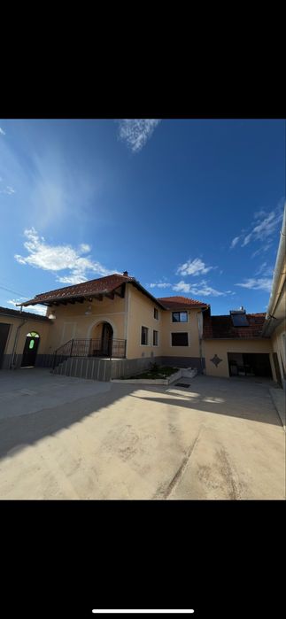 Cabana de inchiriat - Disponibil Craciun/Revelion