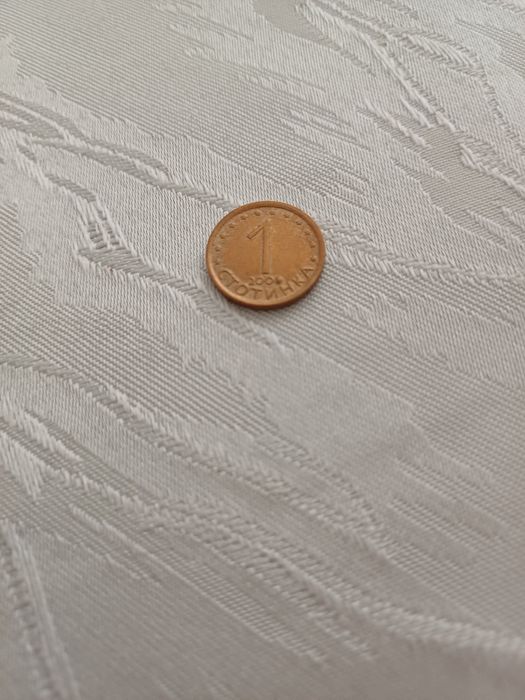 Продавам монета с дефект