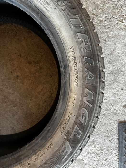 Продам зимнюю резину 4 шт комплект