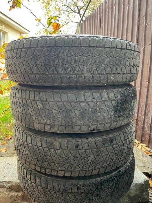 Продам зимнюю резину
