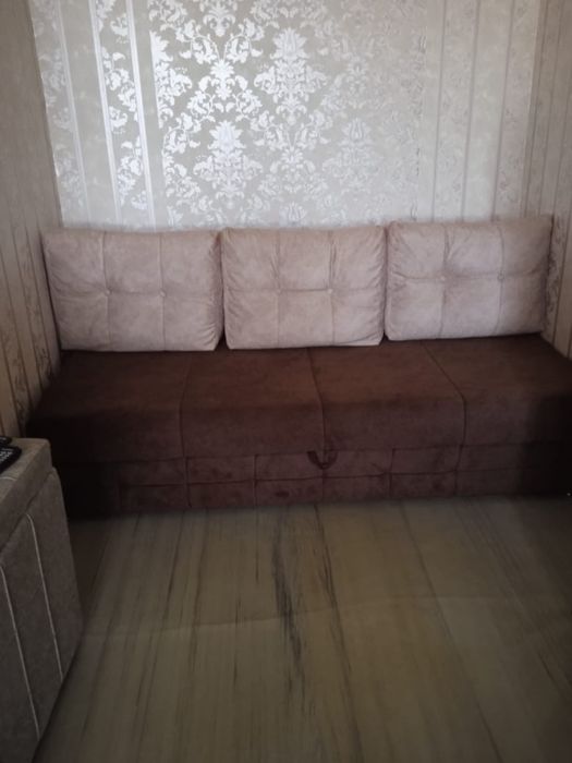 Диван для гостиной