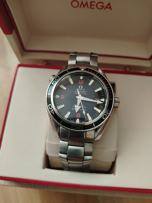 Оригинален часовник Omega Seamaster Planet Ocean 600 M.