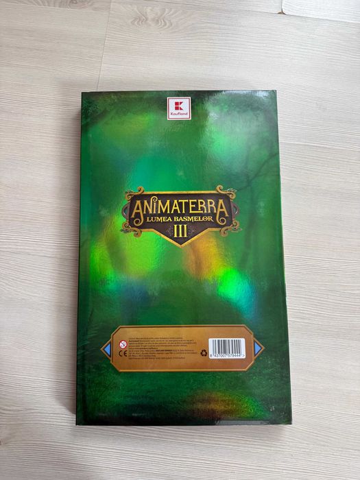 Album colectionari complet Animaterra III + set cartonase sigilat