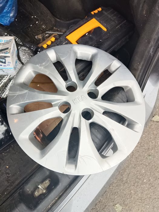 Киа Рио запчаст колпак