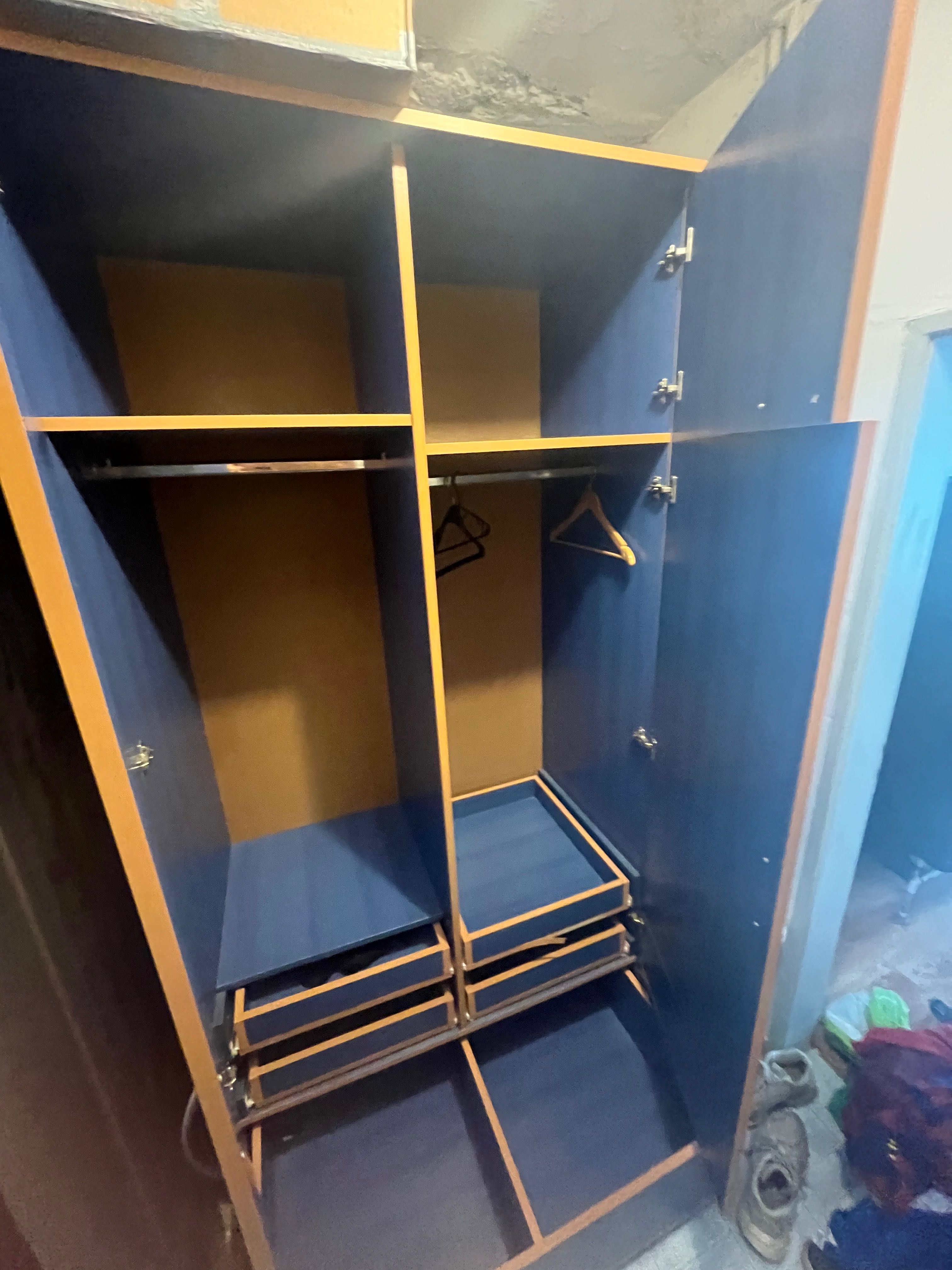 Голям гардероб 225х114см