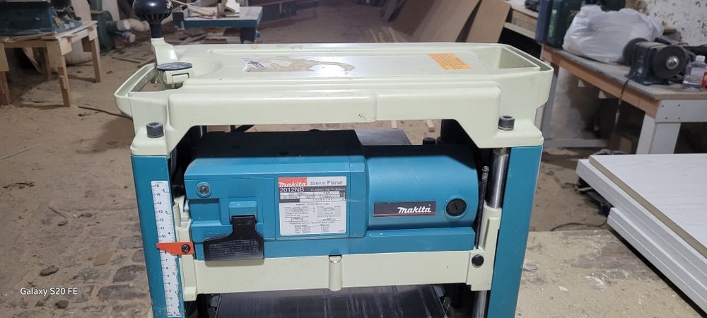 Ресмус. Makita. 300 мм