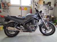 Yamaha XJ600N XJ 600 N inmatriculat pentru piese sau reparat