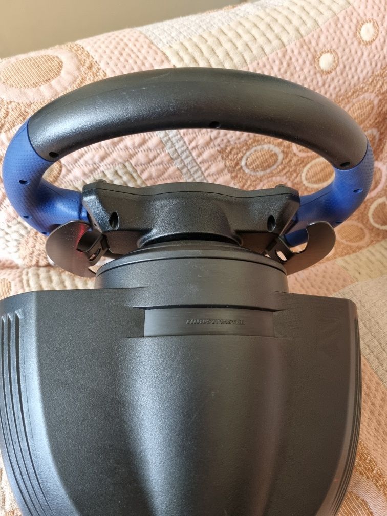 Thrustmaster t150 волан с педали