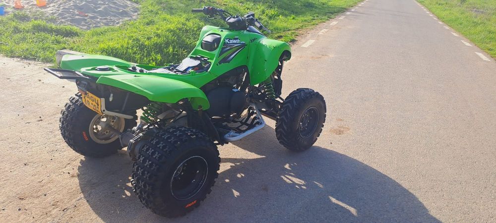 Vând Atv quad Kawasaki KFX 700