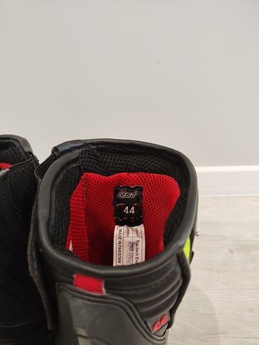 RST Tractech EVO  ботуши  44 номер