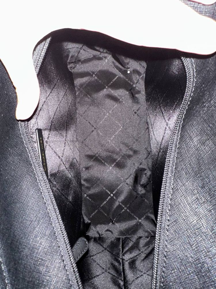 Michel kors oroginal 100%  большая сумка,Michel kors original