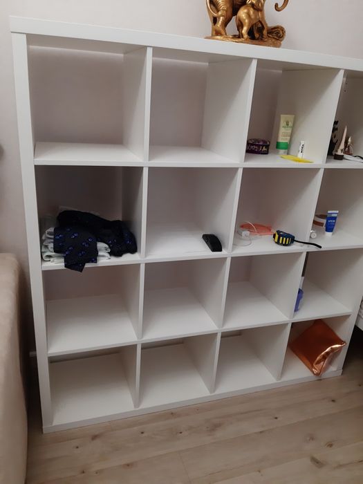 Срочно продам стеллаж напольный IKEA Каллакс