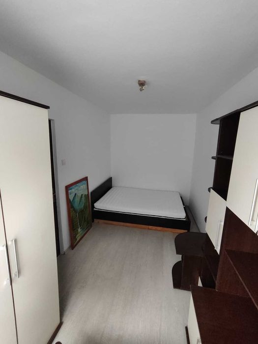 De inchiriat apartament renovat – Calea Șagului, Piața Doina