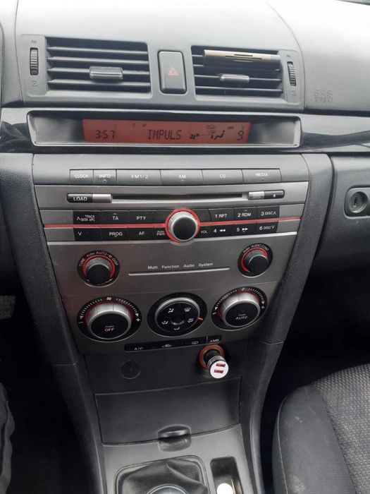 se vinde mazda 3 diesel 1.6 2007
