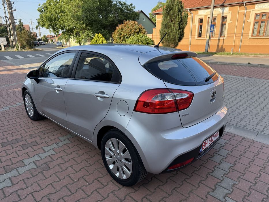 Kia Rio 2013 - Diesel Euro 5 Consum 4%