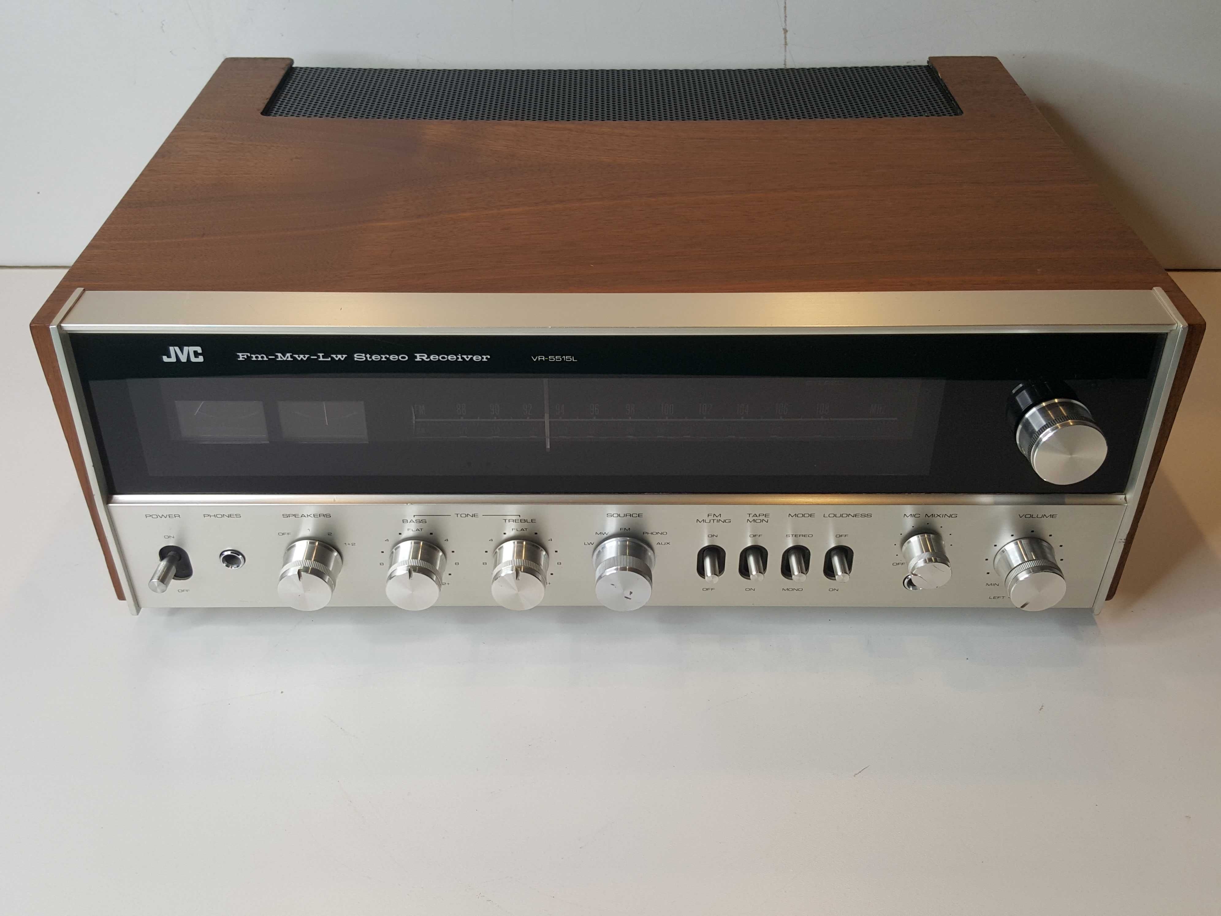 Vand amplificator JVC VR-5515L Vintage