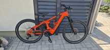 Bicicleta electrica Cube 750