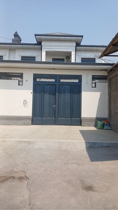 Hovli sotiladi uy ozimniki evro dom